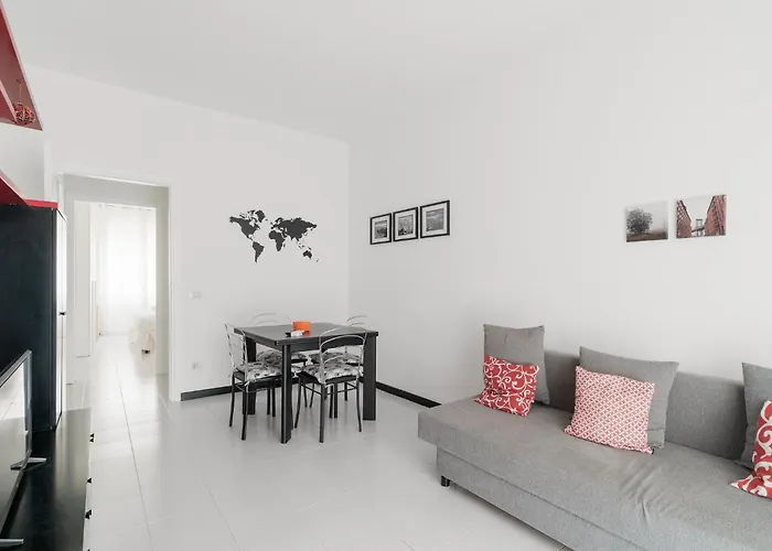 Guesthost - Comfy M2 Udine