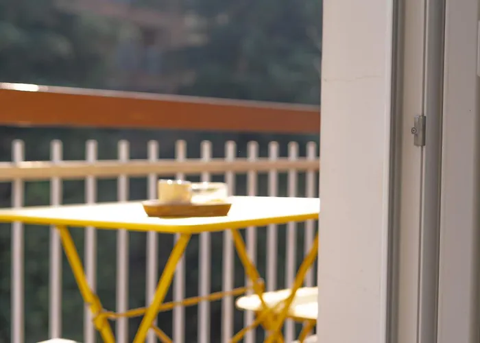 Daire I-host - Nota 39 *