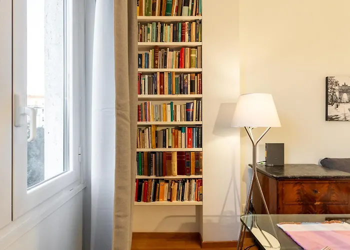 Politecnico - Spacious Ap Balcony - Sleeps 4 شقة