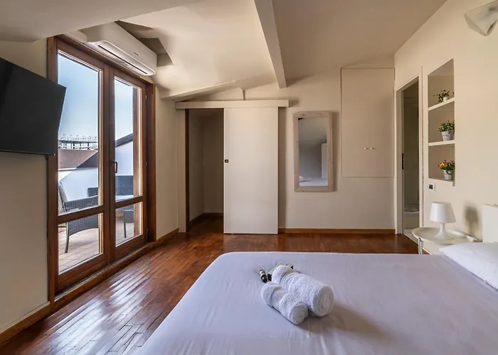 Attico Di Lusso Nel Cuore Di Milano,brera,moscova Daire *