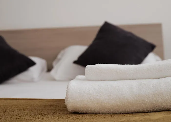 Just Urban - Modern 1-br Navigli - Metro M2 Milan