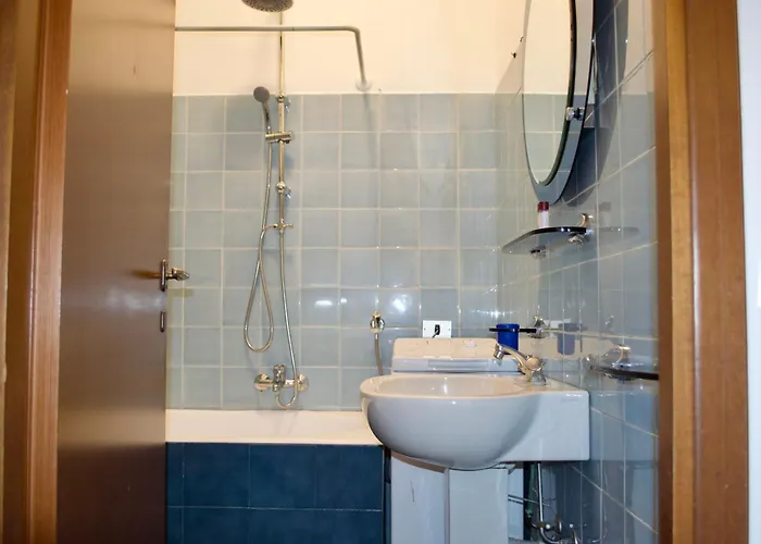 Con Vista Su Citta E Duomo Di アパート ミラノ