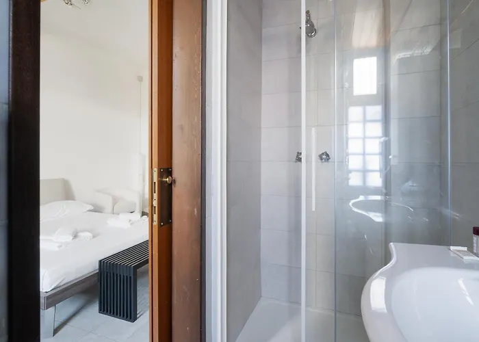 Apartment Guesthost - Comfy San Cristoforo Milan