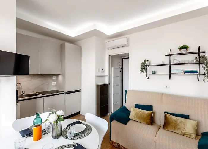 公寓 Stayeasy Bordighera - Navigli 8th Floor Terrace