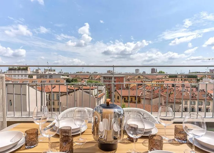 Exclusive Rooftop Vista Duomo *