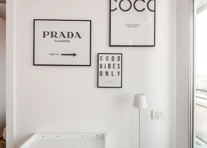 Stayeasy Bordighera - Navigli 8th Floor Terrace 公寓 *