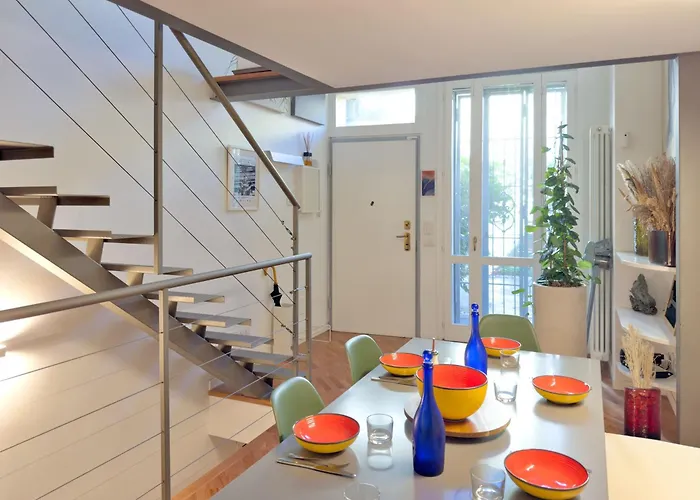 Homeby, Loft Nicholas