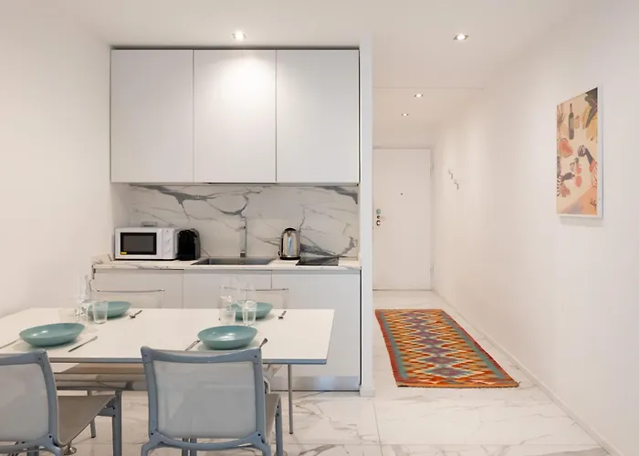 Moderno A Due Passi Dal Duomo - Mirable Pm شقة ميلان