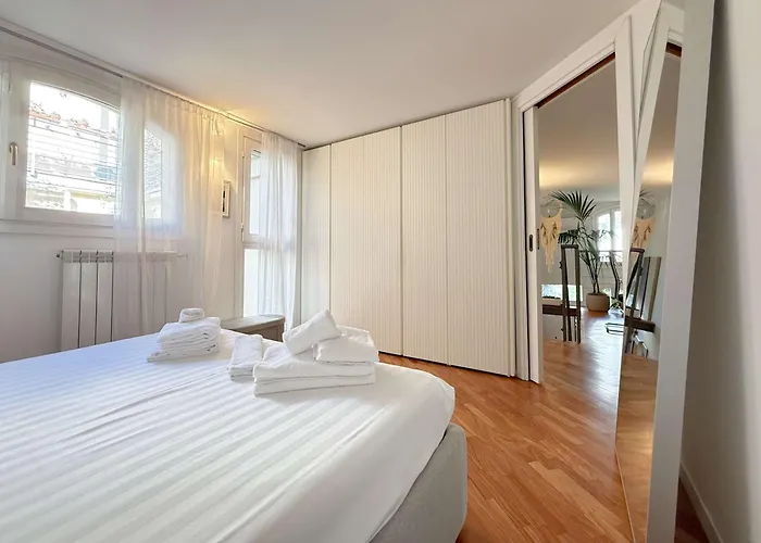 Appartement Homeby, Loft Nicholas Milan