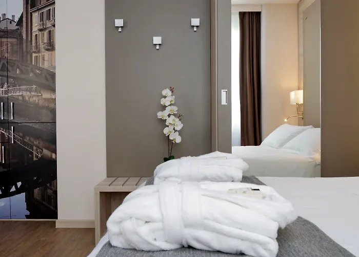 Duomo & מלון דירות