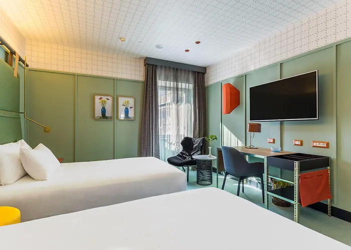 Mate Collection Giulia, ミラノ