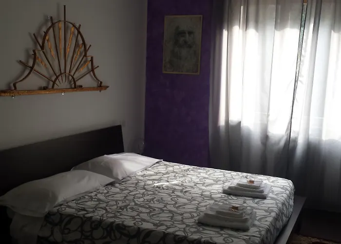 루시 아 산 시로 3*