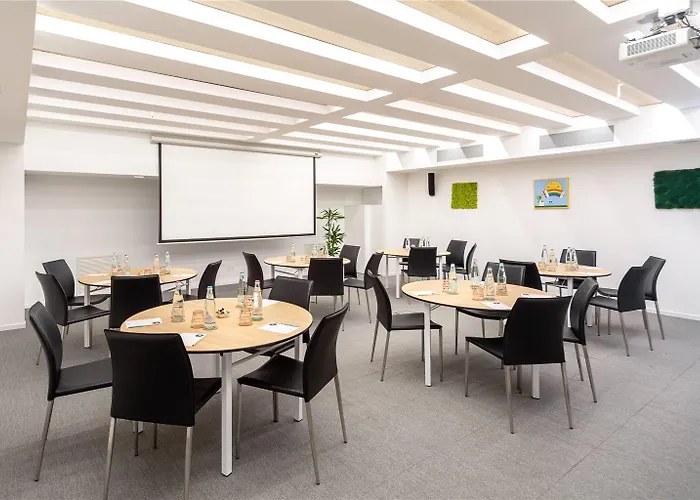 Innside By Melia Milano Torre Galfa 4*