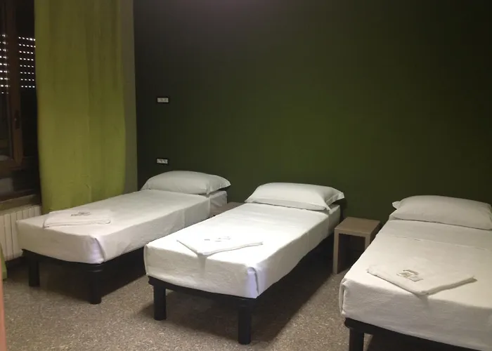 Mrhostel