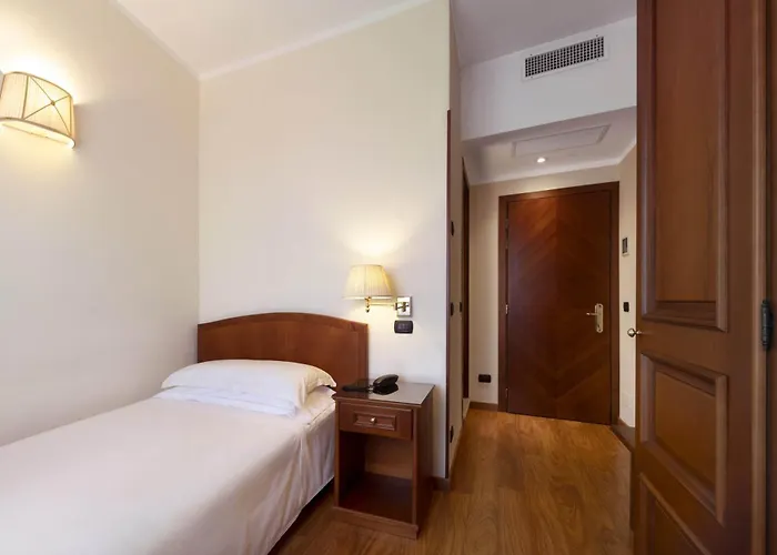 Lancaster מלון מילאנו