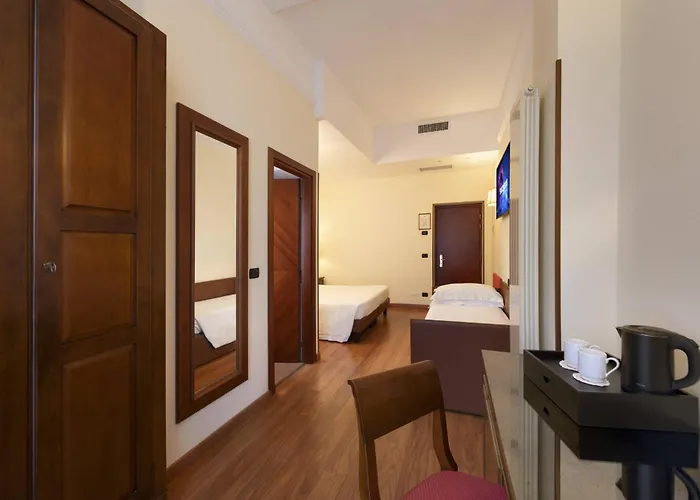 Lancaster מלון מילאנו