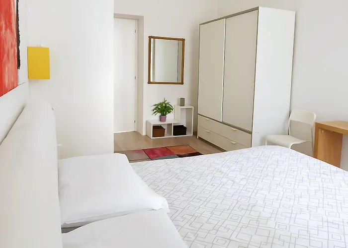 Likehome - Via Crema Apartamento