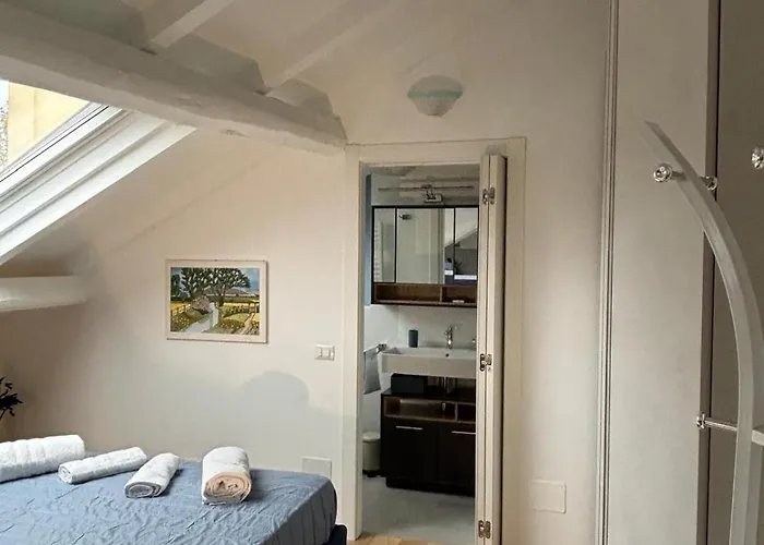 La Piccola Soffitta Azzurra 公寓