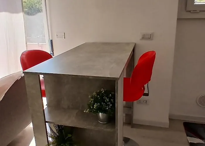 Milanovalery3 米兰