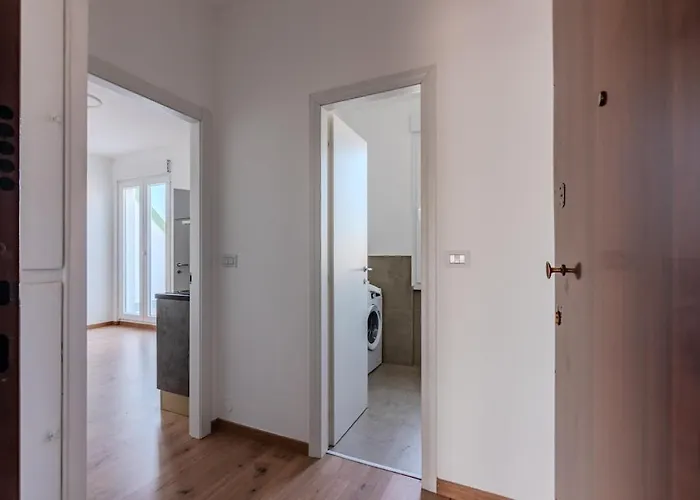 Nest Terrace Next To Frattini Metro Stop * Milán