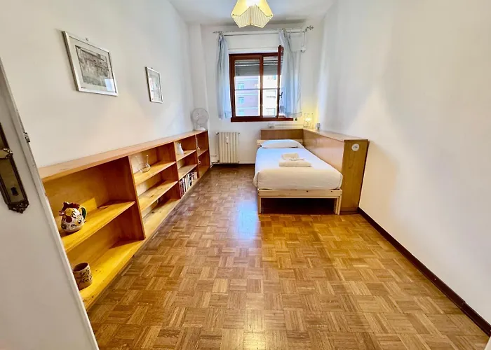 Kibilu - Via De Ruggiero Milan