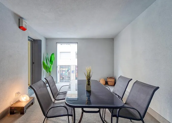 アパート B - Elegant With Terrace & Gym ミラノ