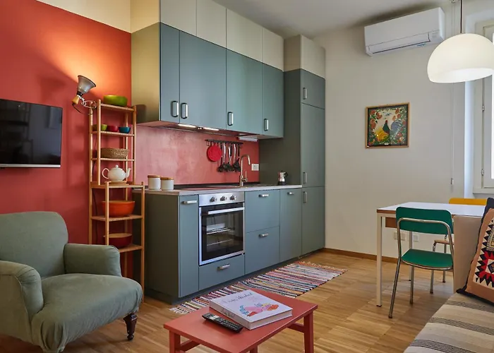 Comodo Bilocale In Porta Romana Lägenhet *