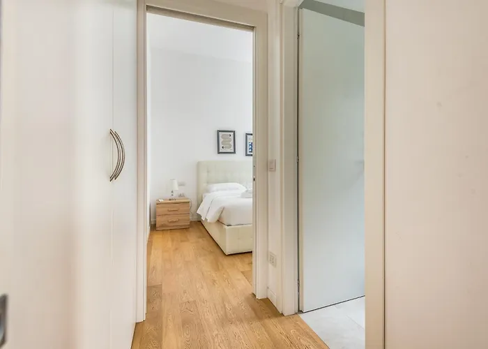 Luxury Via Morgagni 4 Pax Wi-fi * 밀라노