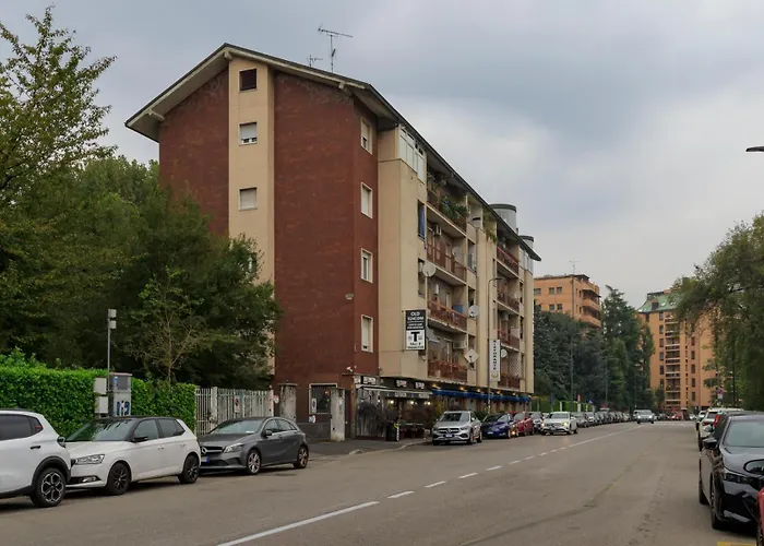 I-host - Tesio 15 Milano