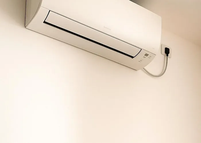 Via Cagliero 14 Apartamento *