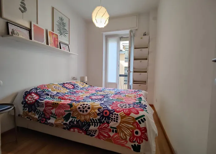 Casa Maclo 55sqm Cozy 2 Bdr Station Area * Milano