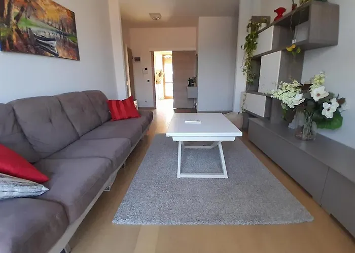 Apartment Large Bright - Strategic Location Milan