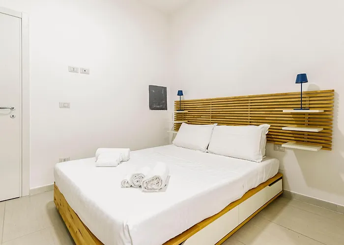 Luvi - Savona * Milano