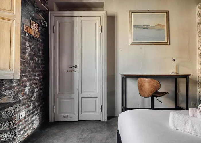 Apartament Nyc-style Industrial On Navigli *