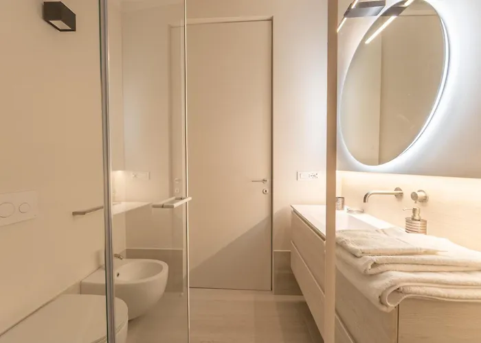 The South, Center, Arco Della Pace Lägenhet *