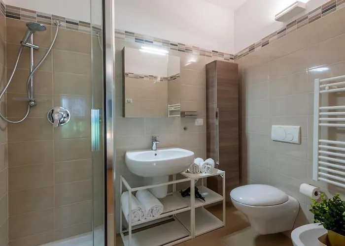 B - Elegant With Terrace & Gym *