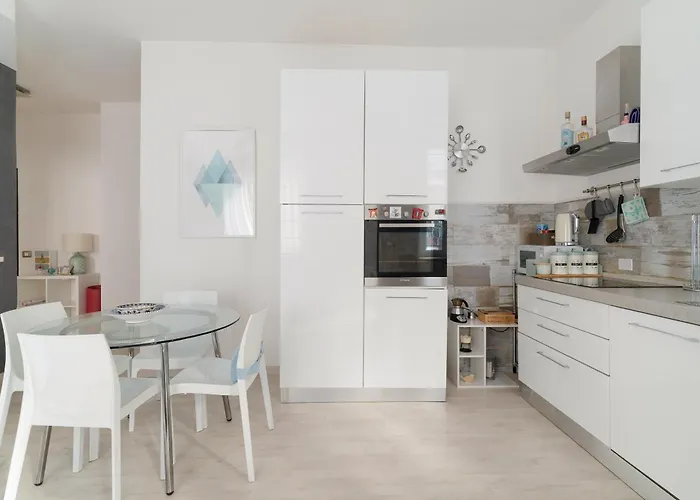 アパート Guesthost - Cute Navigli *