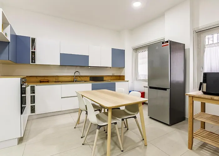 Luvi - Savona Apartman *