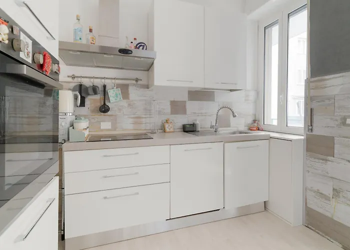 Guesthost - Cute Navigli アパート