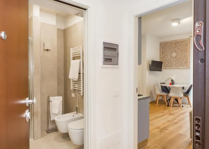 Regina24 Luxury - Elegante A Porta Venezia, 5 Min Dalla Metro *