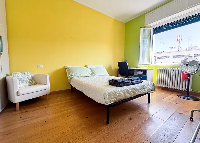 아파트 Near Linate Duomo And Station Minutes Away 밀라노