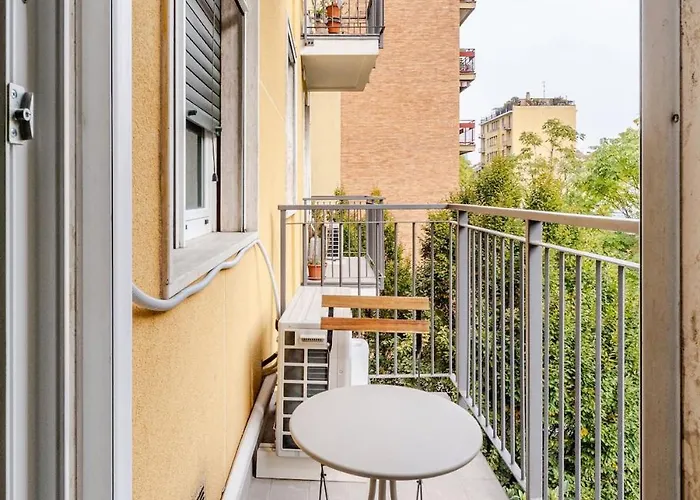 San Siro Hideaway, Garage,metro&wifi!