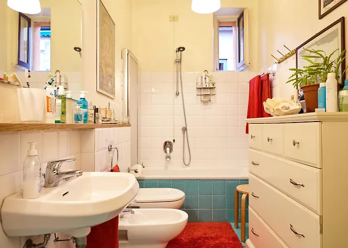 Comodo Bilocale In Porta Romana Lägenhet Milano