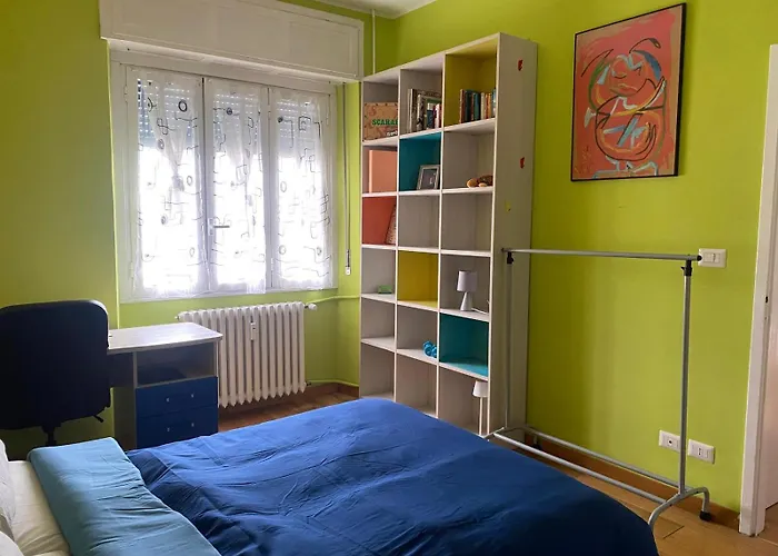 Near Linate Duomo And Station Minutes Away 아파트 밀라노