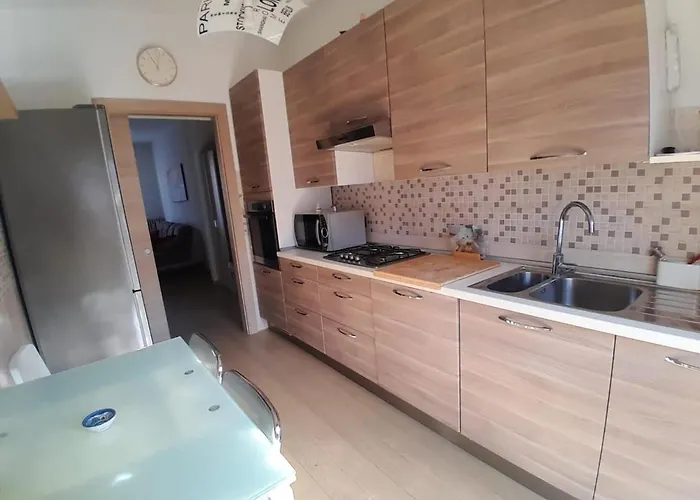 Large Bright - Strategic Location Milano
