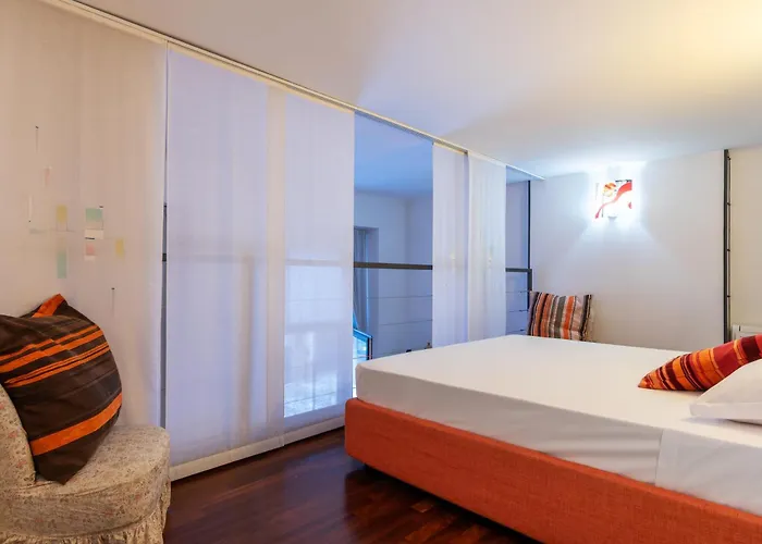 Lägenhet Loft Tibaldi - Bocconi Milano