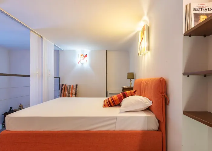 Loft Tibaldi - Bocconi Apartament *