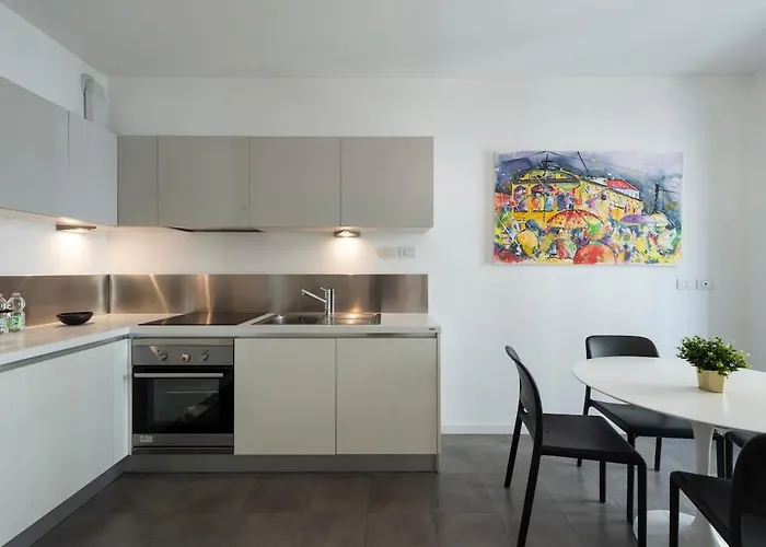 B - Elegant With Terrace & Gym