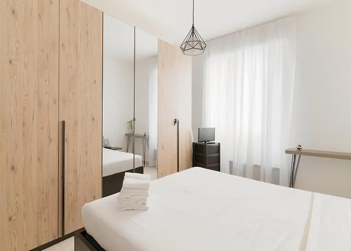 アパート Guesthost - Cute Navigli *