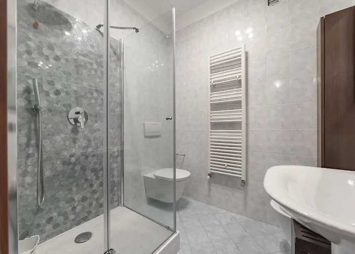 Apartamento 10 Minutes From Bocconi, Elegance And Comfort Milão